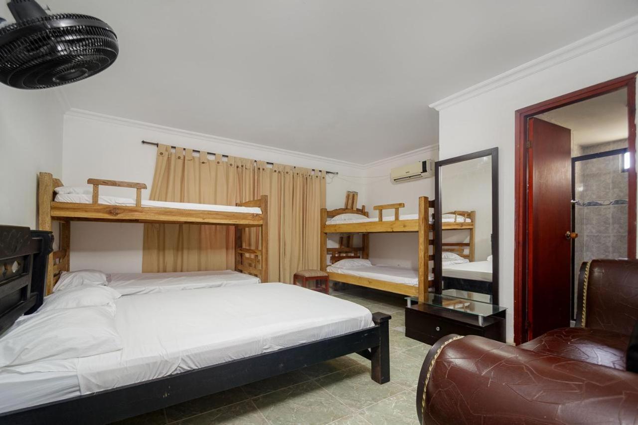 Vivienda Turistica Las Palmas Cartagena Eksteriør billede